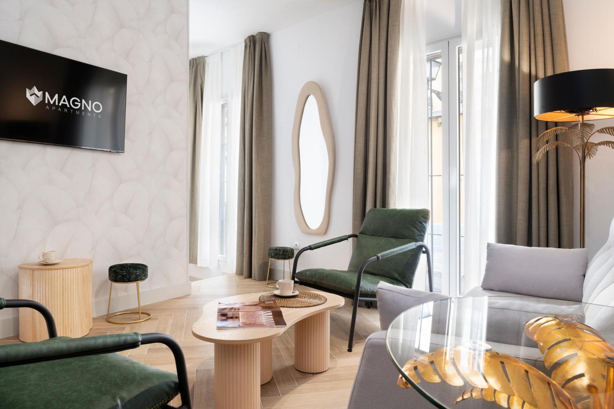 Amistad Suite Apartment Siviglia Esterno foto