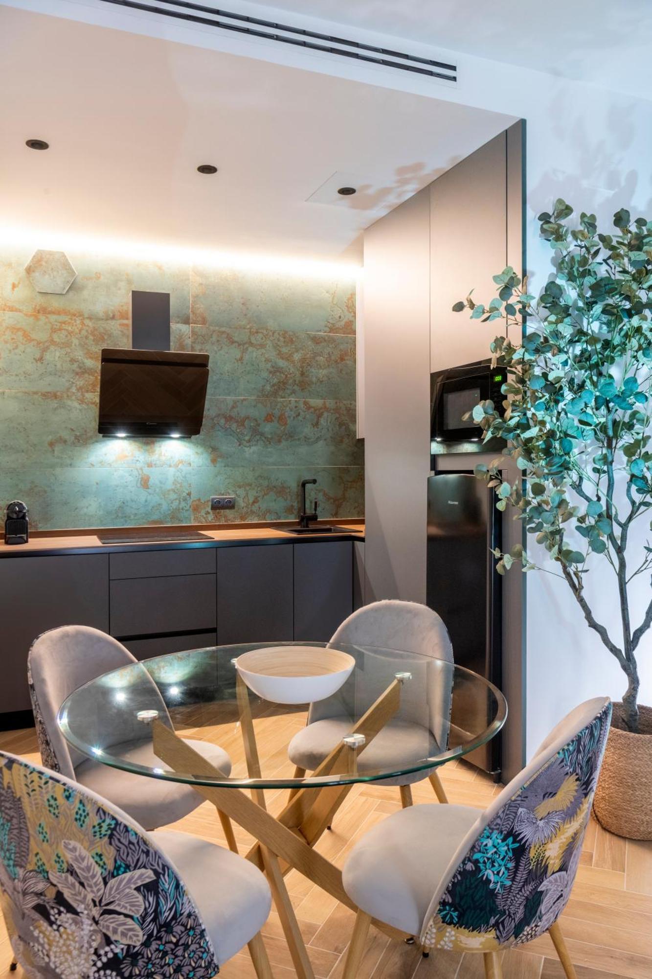 Amistad Suite Apartment Siviglia Esterno foto