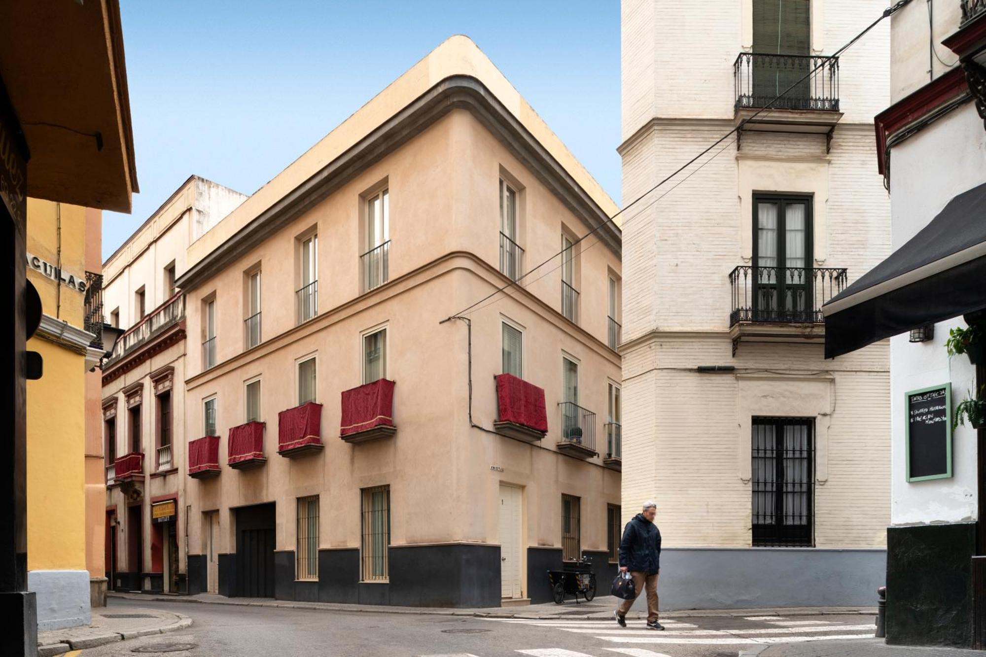 Amistad Suite Apartment Siviglia Esterno foto